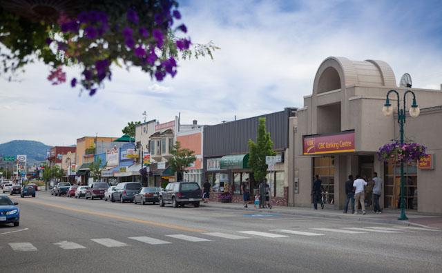 Storefronts along a street in Oliver